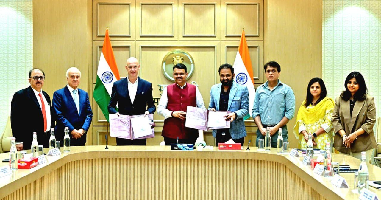 MOU was signed between FIRA Barcelona and MADC in the august presence of Hon. Chief Minister of Maharashtra, Devendra Fadanvis.
